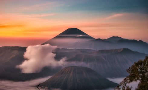 fajruddin-mudzakkir-5tAGrREDQbs-unsplash